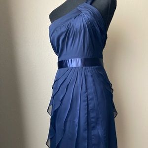 Adrianna Papell Navy Chiffon Tiered One-Shoulder Cocktail Dress 10